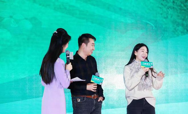 州启动制片人李嘉怡分享三部创作计划麻将胡了模拟器试玩《桌球王子》郑(图2)