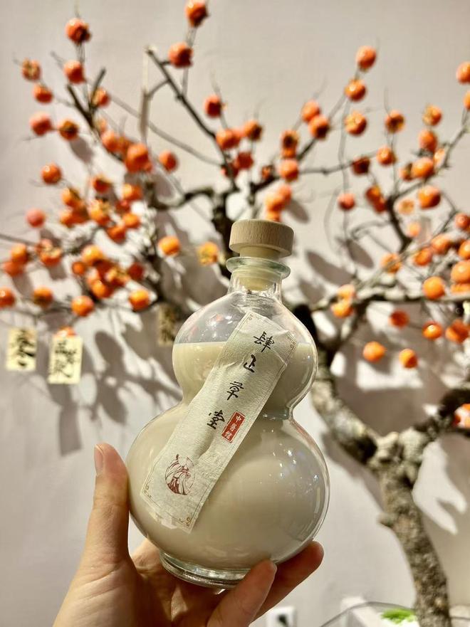 店铺日销近百份滋补甜品“预计秋冬将卖出近万份”PG电子麻将胡了秋冬“养生经济”升温!成都有(图3) 店铺日销近百份滋补甜品“预计秋冬将卖出近万份”PG电子麻将胡了秋冬“养生经济”升温!成都有(图3)